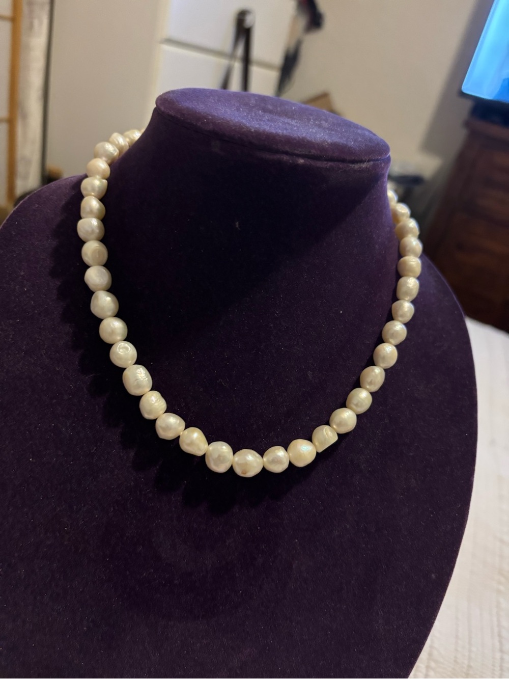 Classic White Pearl Necklace - Women Jewelry